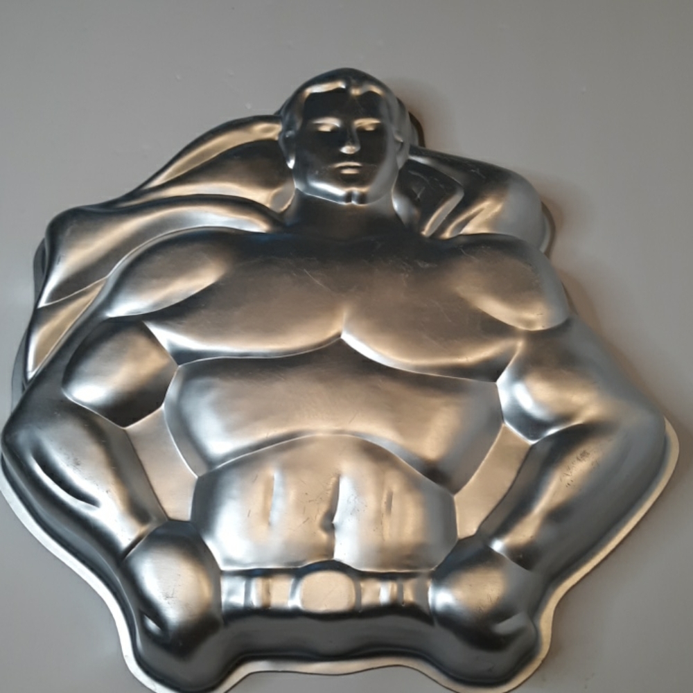 Vintage 1977 Wilton Superman Cake pan